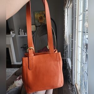 Vintage Coach orange Waverly buckle shoulder bag Amazing